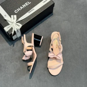 CHANEL 40