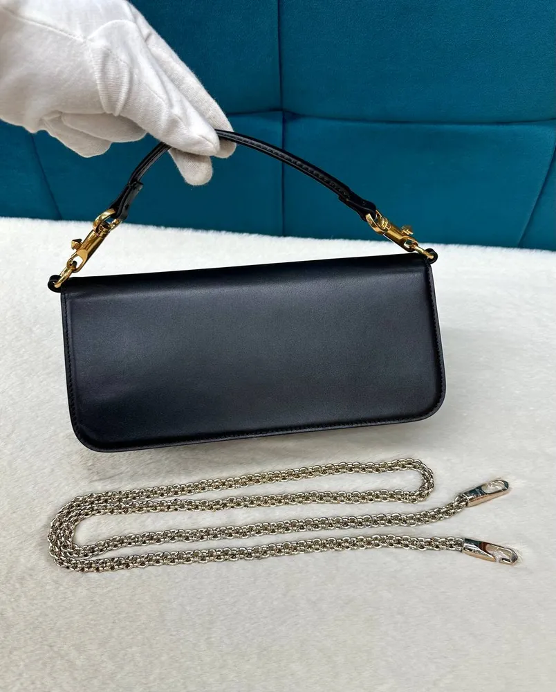 Сумка VALENTINO 1