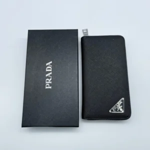 Клатч PRADA 2