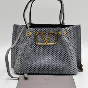 VALENTINO 5