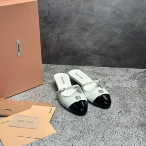 MIU MIU 11