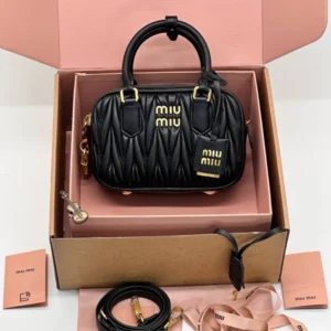 Сумка MIU MIU 67