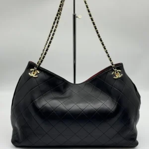 CHANEL 1820