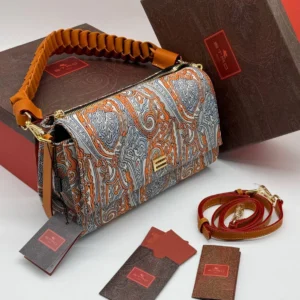 ETRO 7