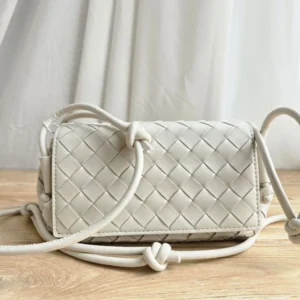 Bottega Veneta 37