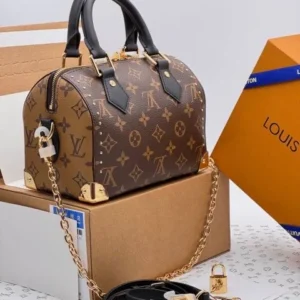 Сумка Louis Vuitton 8627
