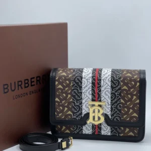 Сумка BURBERRY 8