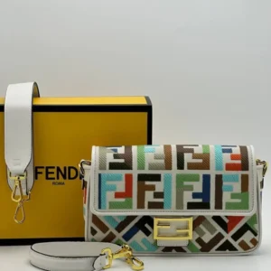 Сумка FENDI a-684