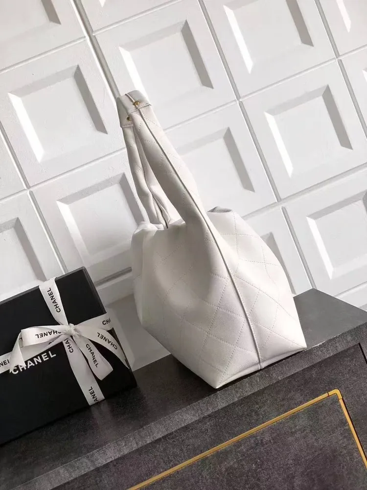 Сумка CHANEL 22 — Белый — дополнительный вид
