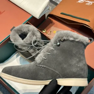 LORO PIANA 2