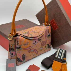 ETRO 17