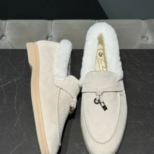 LORO PIANA 4