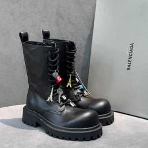 BALENCIAGA 1